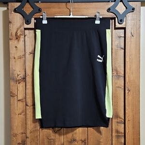 Puma Classics Tight Skirt in Black and Sunny Lime Size Medium